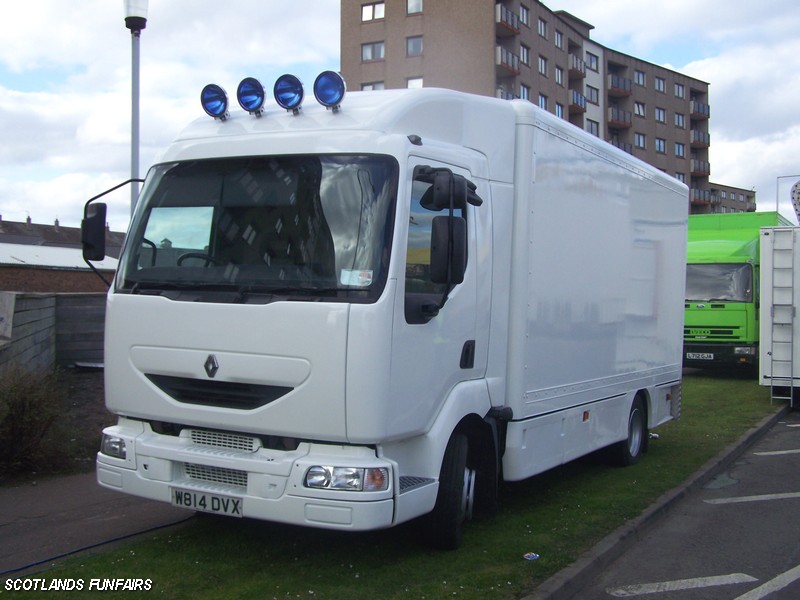 Garry Michael Leachs Renault